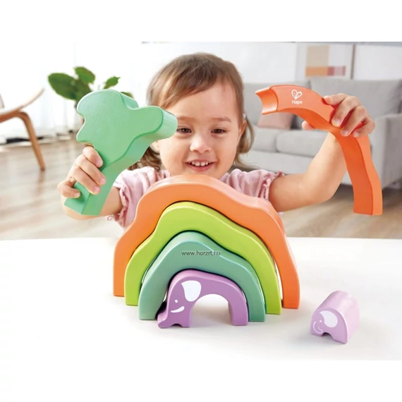 Hape Hape Elefánt piramis - Montessori építő 24 hó+