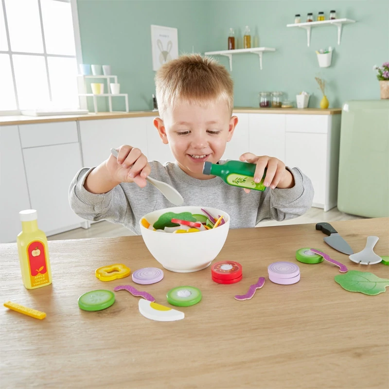Hape Hape Saláta készítő készlet szeletelhető zöldségekkel